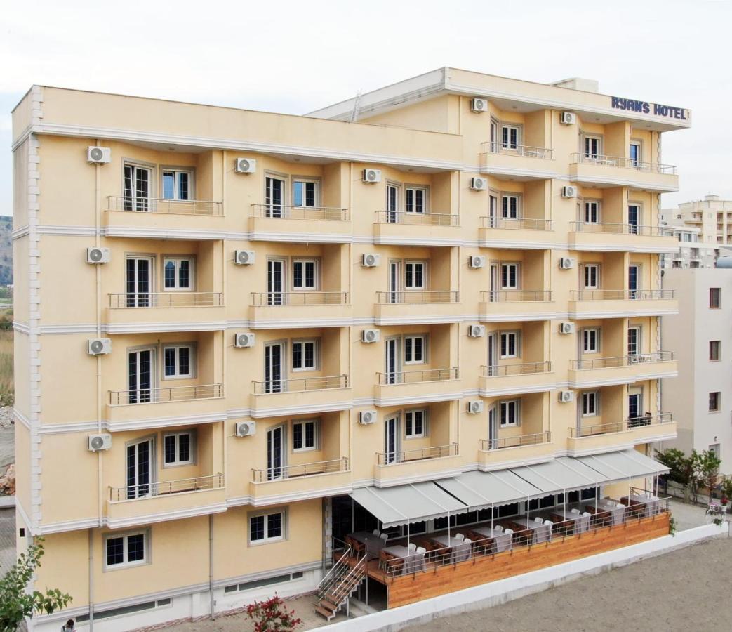 Ryan'S Hotel Shengjin Exterior photo